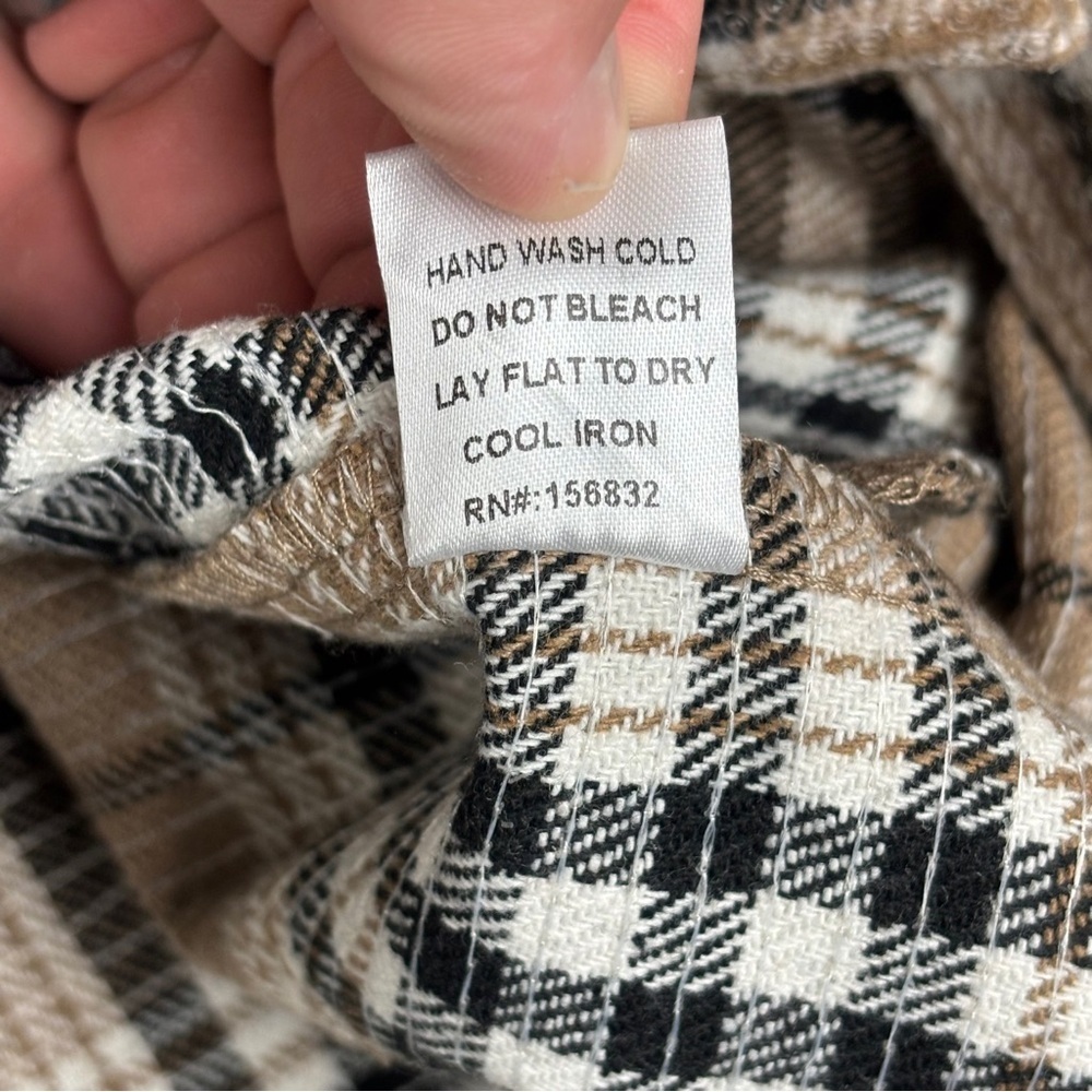 BiBi Plaid Tan/Black/White Sequin Shacket – Women’s Sz XL (NWT) - Picture 7 of 10